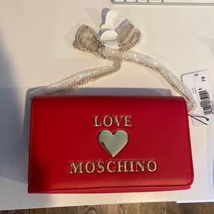 Red leather Moschino clutch